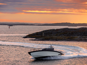 Volvo Penta et Hurtigruten : un nouveau navire hybride pour naviguer dans le Svalbard 