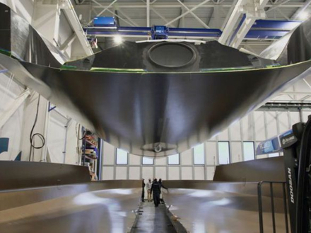 Imoca de Maxime Sorel en construction