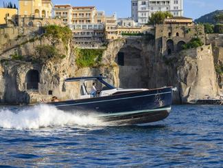 Apreamare présentera son nouveau Gozzo 35 au...