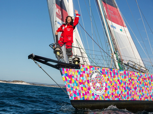 L'Australienne Lisa Blair a fait le tour de l'Antarctique en 92 jours