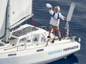 Un Japonais de 83 ans réussit la traversée du Pacifique en solitaire