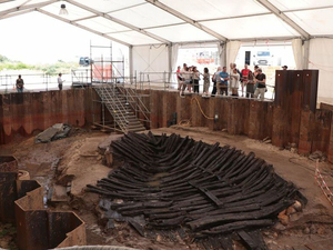 Une mystérieuse épave vieille de 1 300 ans mise au jour près de Bordeaux