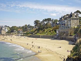 Dinard, so british !