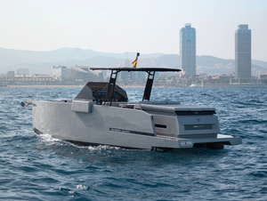 D28 Formentor : day-boat hybride de De Antonio Yachts et Cupra, en association avec BlueNav
