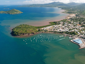 École Bleu Outremer : 75 étudiants et des scientifiques dans l'océan Indien