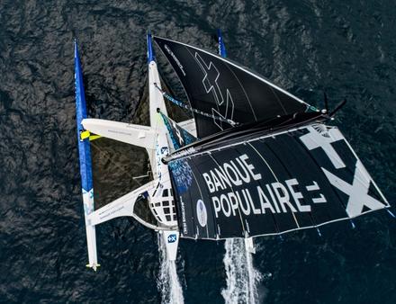 Banque Populaire XI - skipper Armel Le Cléac'h Nautisme Article