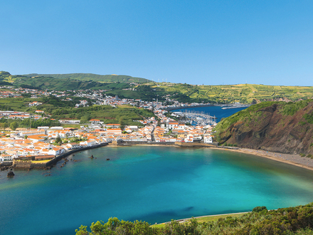 Avant ou après une transatlantique, des milliers de plaisanciers font escale à Horta chaque année