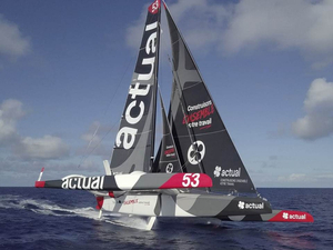 Finistère Atlantique : avarie sur Actual Ultim 3