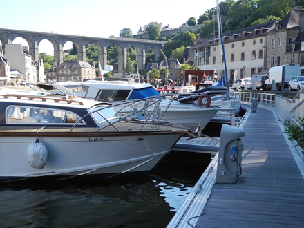 Le port de Dinan