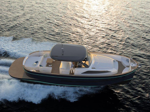 Apreamare inaugure son tout nouveau Gozzo 45 sur la croisette de Cannes