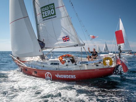 Simon Curwen (UK) à bord de son Biscay 36 ?Clara? a pris le meilleur départ de ce tour du monde