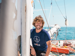 Deux mois avant La Route du Rhum : Mise à l'eau de Use It Again by Extia