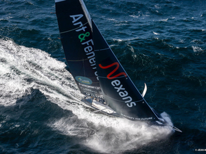 Vincent Riou accompagne Fabrice Amedeo sur la route du Vendée Globe 2024