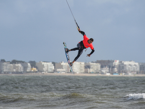 Le Championnat de France Kite Freestyle se termine en beauté à La Baule