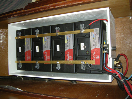 Batteries électrolyte liquide fermée Batteries électrolyte liquide fermée