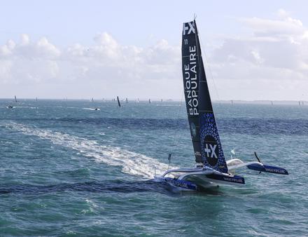 Armel Le Cleac'h sur le Maxi Banque Populaire XI doit repartir ce samedi Nautisme Article