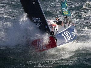 Class40 – Victoire et quelle démonstration de Yoann Richomme !