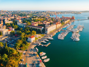 Pula, incontournable station balnéaire et coeur historique de l'Istrie en Croatie