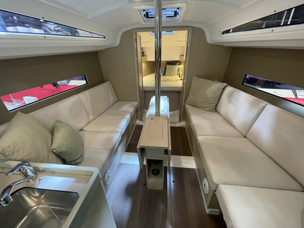 Oceanis 30.1e Oceanis 30.1e