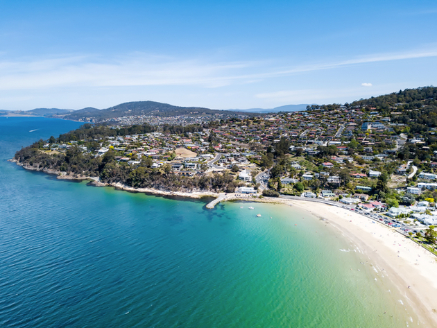 Kingston Beach, Hobart Nautisme Article