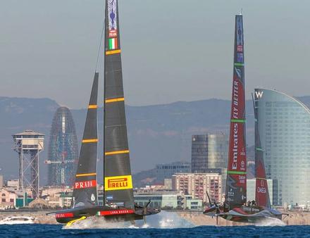 Les AC75 sur le plan d'eau de Barcelone Nautisme Article