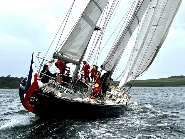 Pen Duick VI mené par Marie Tabarly - Nautisme Article