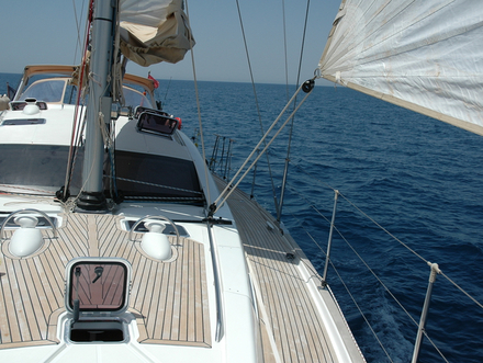 Bateau sous pilote Bateau sous pilote