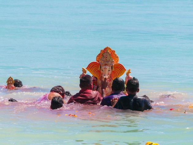 Toutes les communautés vivent en harmonie à l'île Maurice. Il fait bon vivre. Nautisme Article