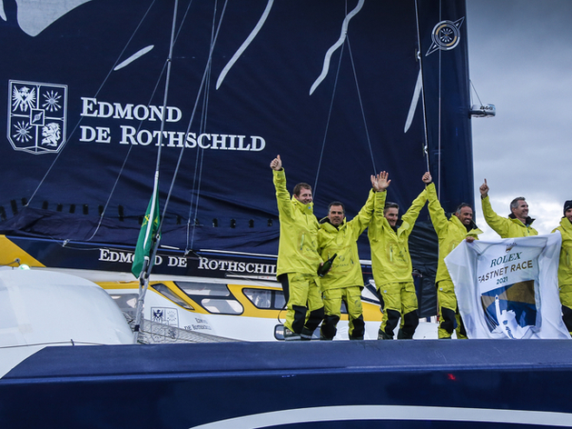 Le maxi Edmond de Rothschild vainqueur à Cherbourg-en-Cotentin en 2021 - Nautisme Article