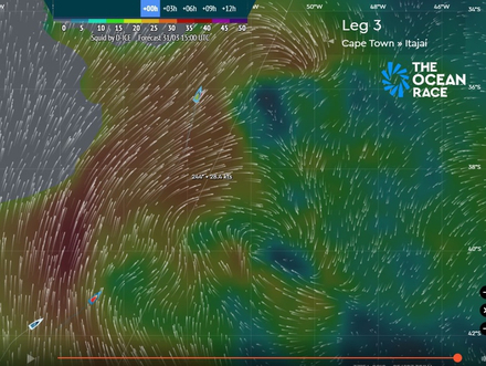 Il faut zoomer pour distinguer les deux leaders de The Ocean Race l'un de l'autre - Nautisme Article