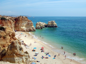 Portimão, une des plus belles stations balnéaires du Portugal