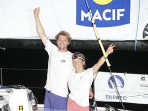 Loïs Berrehar et Charlotte Yven (Skipper MACIF) remportent la Transat Paprec (avant jury) !