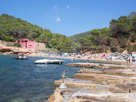 Cala Salada, San Antonio de Portmany, Ibiza Cala Salada, San Antonio de Portmany, Ibiza