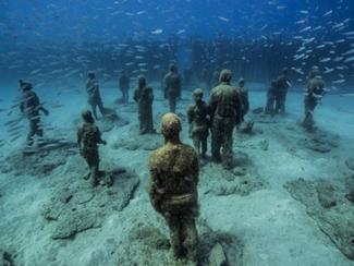 Immersion totale : 4 musées subaquatiques à...