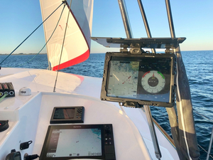 Les produits iTabNav « Utiliser une tablette en navigation participe au confort et à la sécurité »