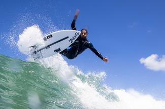 Surf au Pays Basque : trois spots mythiques