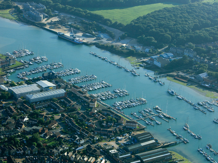 East Cowes Marina