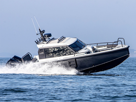 XO Boats DFNDR 9 XO Boats DFNDR 9