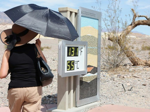 Evacuations de zones balnéaires en Grèce, les 40°C dépassés dans de nombreuses régions d'Europe
