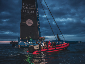 François Gabart sur SVR Lazartigue vainqueur de la Rolex Fastnet Race