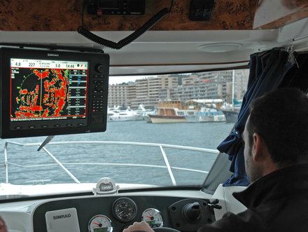 écran Simrad Nautisme Article