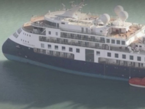 Un navire de croisière coincé avec ses 200 passagers dans un fjord du Groënland