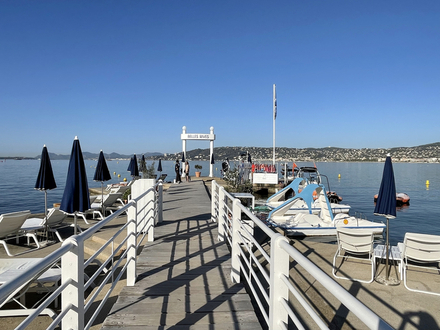 C'est dans cet hôtel qu'est né le ski nautique ! C'est dans cet hôtel qu'est né le ski nautique !