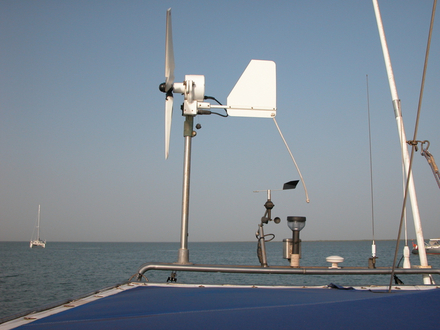 Eolienne sur portique Eolienne sur portique