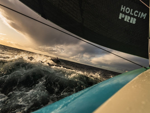 Transat Jacques Vabre : un « Hazard Button » à bord des IMOCA pour atténuer l'impact des collisions en mer