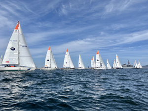 Scènes historiques au départ de l'étape 2 de la McIntyre Ocean Globe Race