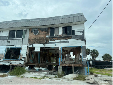 Stigmates du passage du cyclone Ian
