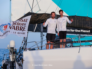 Sam Goodchild et Antoine Koch (For the Planet), troisièmes de la Transat Jacques Vabre Normandie Le Havre en catégorie IMOCA (avant jury)
