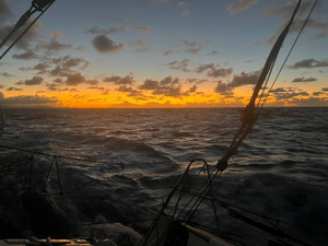 Retour à La Base : message du bord de Sébastien Marsset - Foussier - Mon Courtier Energie : JOUR 1