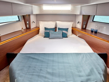 La cabine master possède sa salle d'eau privée avec une douche séparée. Elle est très spacieuse. La cabine master possède sa salle d'eau privée avec une douche séparée. Elle est très spacieuse.